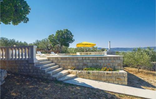 Holiday Home Pucisca 15