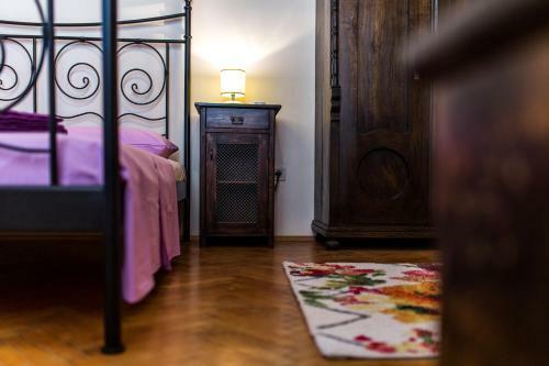 Old Palace Apartment