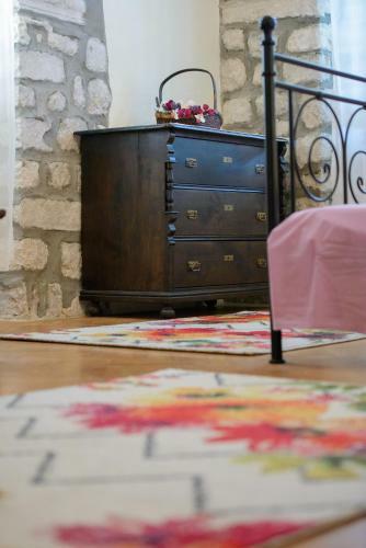 Old Palace Apartment