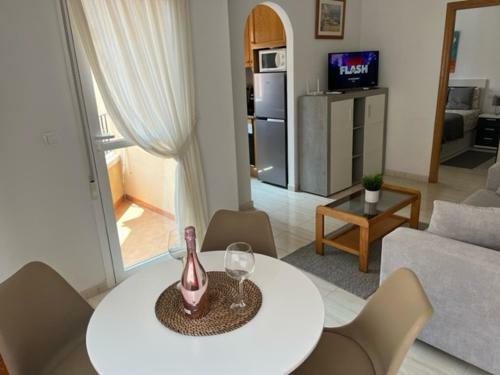Finlandia Apartaments Close To Beach