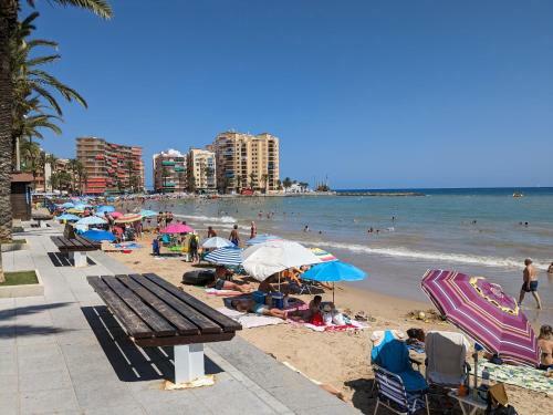Apartment Los Locos Beach With Balcony And Wi-fi