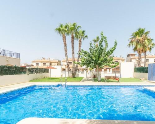 Arco Mediterr�neo Chalet Independiente