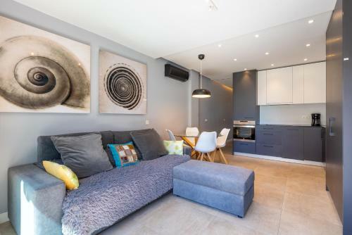 Apartamento Benyamina Playa