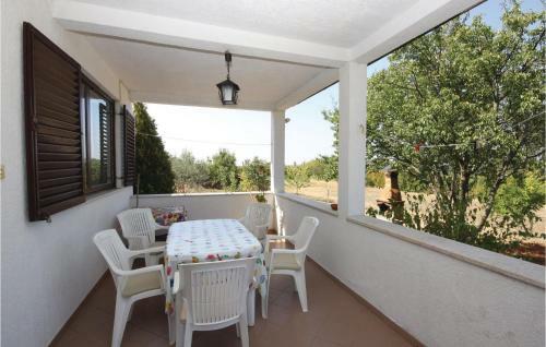 Holiday Home Veliki Vareski V