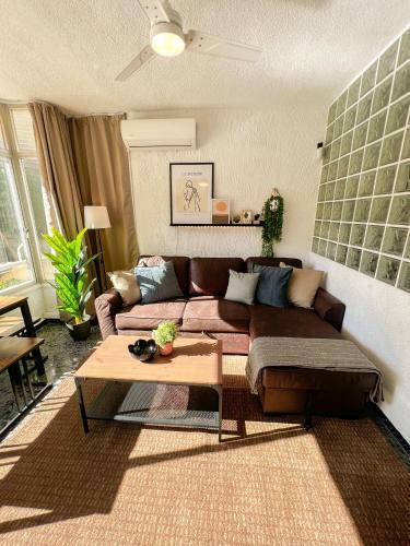 Apartamento Cozy And Bright Flat With Pool