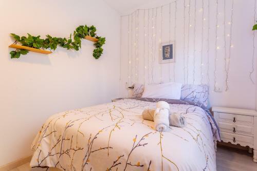 Cosy Apartment. 10min Walk To The Beach & Train