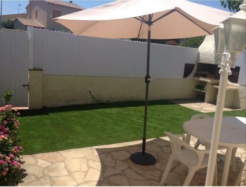 House With Pool / Garden / Bbq Beach