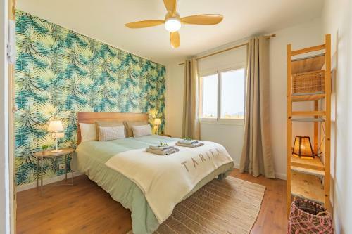 Apartamento Beachfront, Pool, Terrace & Wifi - *simplytarifa*