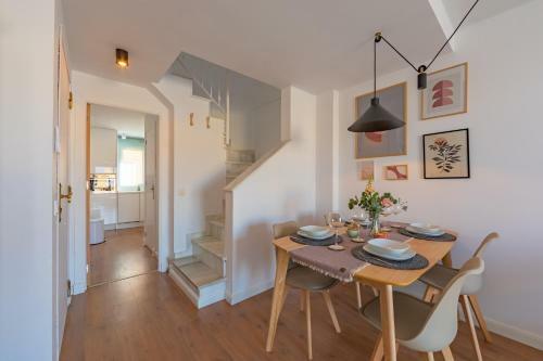 Apartamento Beachfront, Pool, Terrace & Wifi - *simplytarifa*
