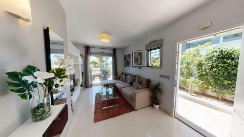 Apartamento Erdgeschosswohnung In Punta Prima