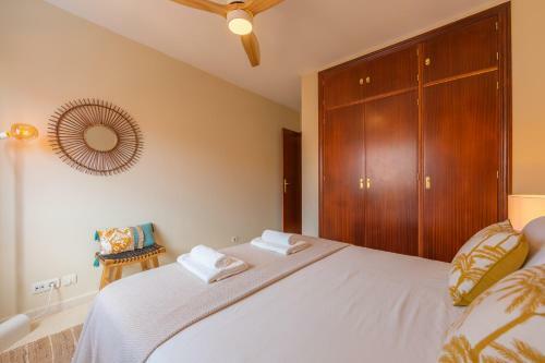 Apartamento 1a Linea Playa, Balcon & Piscina