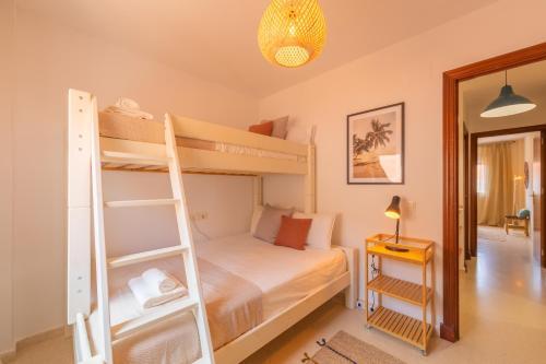 Apartamento 1a Linea Playa, Balcon & Piscina