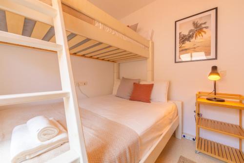 Apartamento 1a Linea Playa, Balcon & Piscina