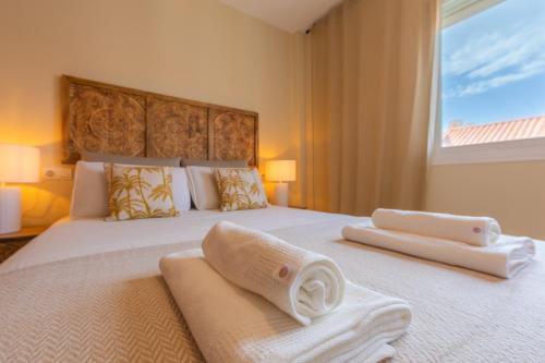 Apartamento 1a Linea Playa, Balcon & Piscina