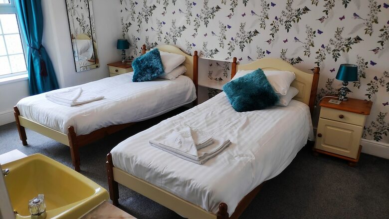 Hostal Elnor Guest House