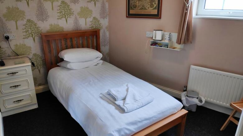 Hostal Elnor Guest House
