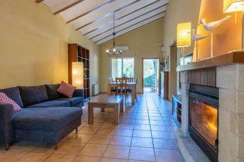 Bed & Breakfast Luxe Vista Retreat