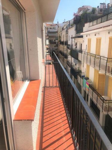 Gaudi Street Apartments
