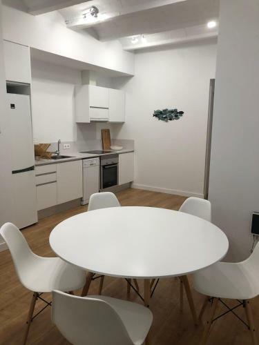 Gaudi Street Apartments