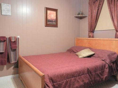 Domaine Joseph Ross Bed And Breakfast