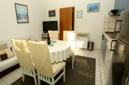 Apartments Sikirica
