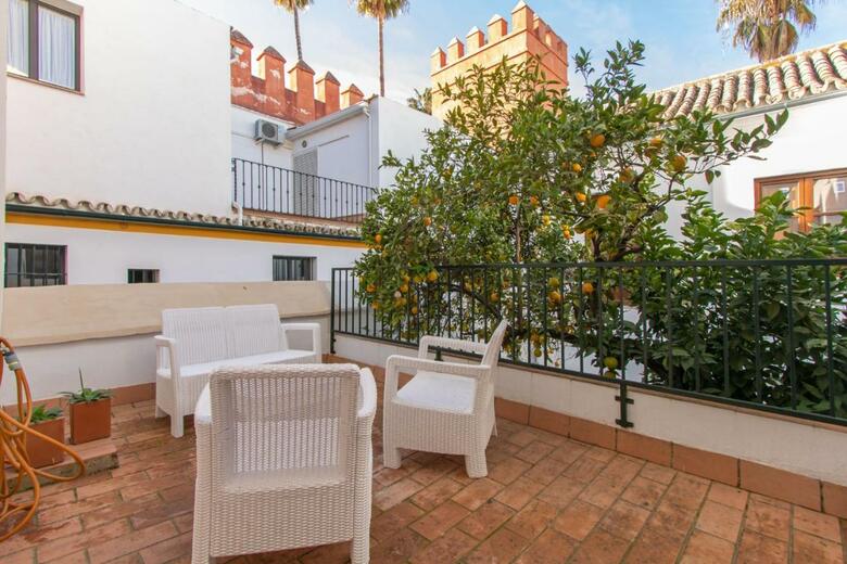 Alcazar Pool Villa By Valcambre