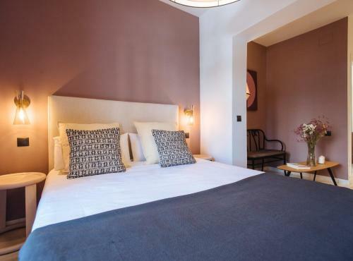 Suites Triana Sevilla Apartments
