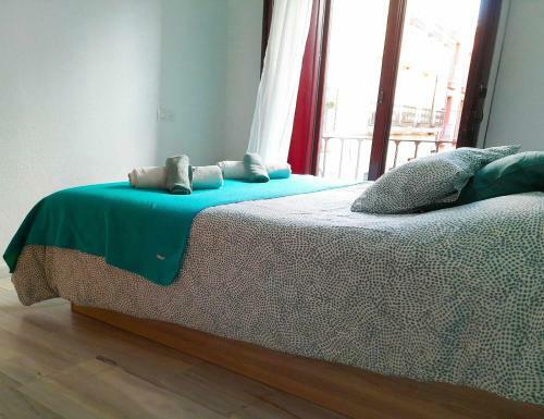 Sunny Balcony - Lovely Center Apartments Alfalfa