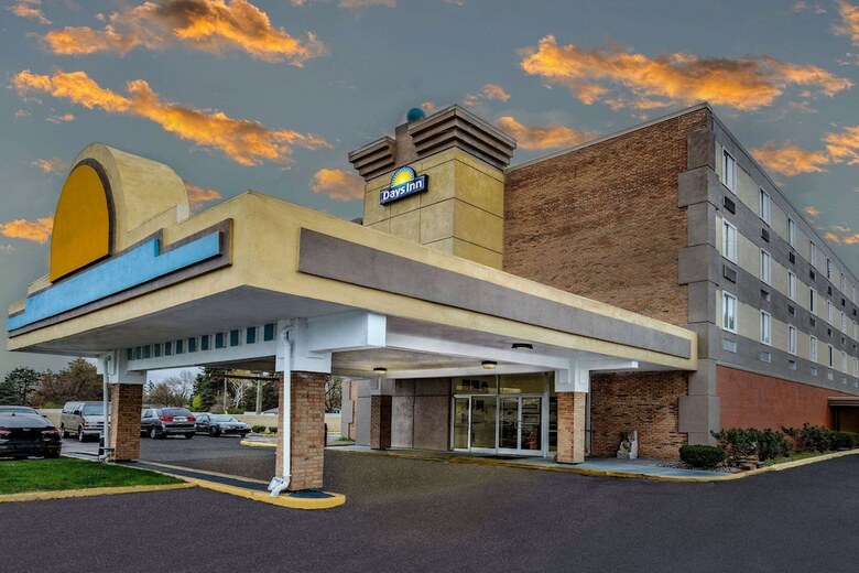 Hotel Days Inn Livonia