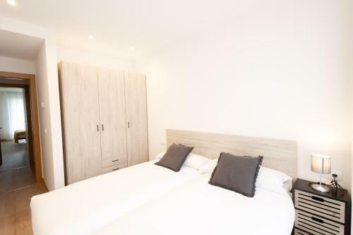 Apartamento Ebony I Local Rentss
