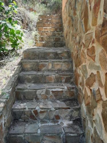 Acogedora Casa A Orillas Del R�o Turia En Chulilla