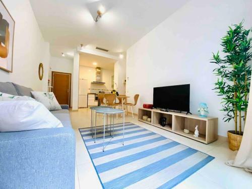 Stylish Apartment With Terrace On The Beachfrom