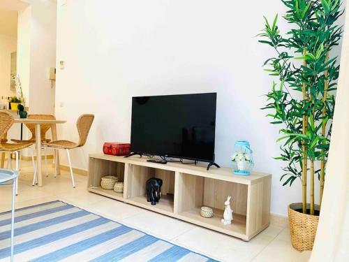 Stylish Apartment With Terrace On The Beachfrom