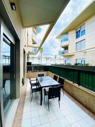 Stylish Apartment With Terrace On The Beachfrom