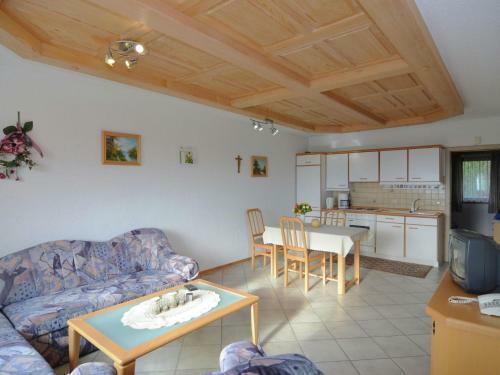 Cushy Apartment With Jacuzzi, Sauna, Solarium, Bbq, Balcony