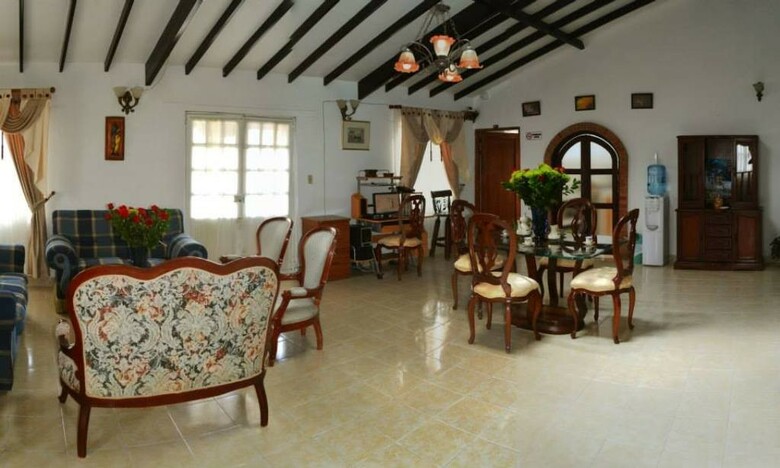 Hotel La Villa Del Virrey