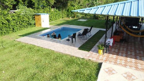 Sina� Caba�a Campestre