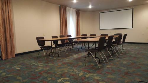 Candlewood Suites Hot Springs