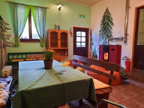 Hostal Planinarski Dom Skrad