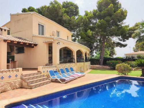 Pla Del Mar Villa