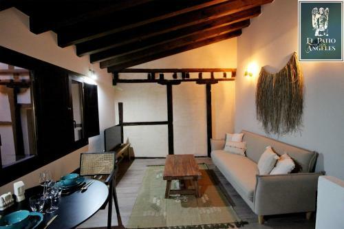 Apartamento Patio De Los Angeles