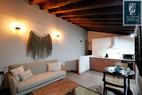 Apartamento Patio De Los Angeles
