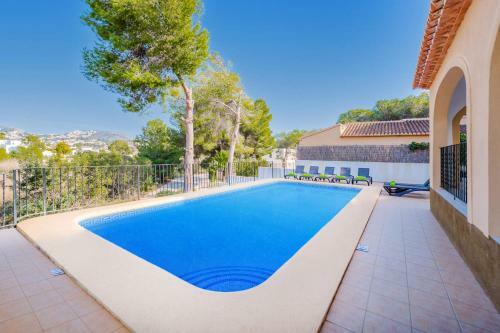 Villa Astret By Villa Plus