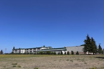 Hotel Tamarack Motor Inn