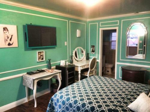 Posada Travel Inn & Suites Victorville