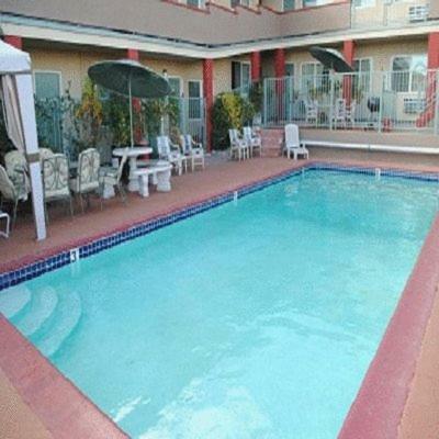 Posada Travel Inn & Suites Victorville