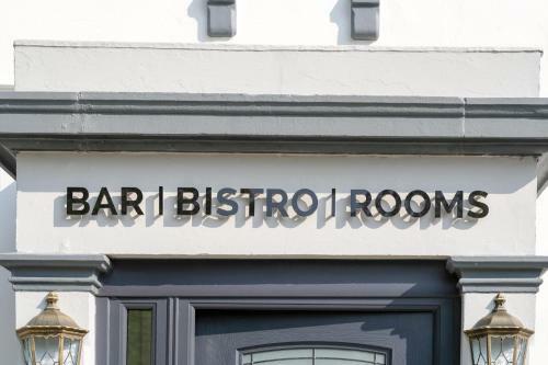 Hostal Elm House