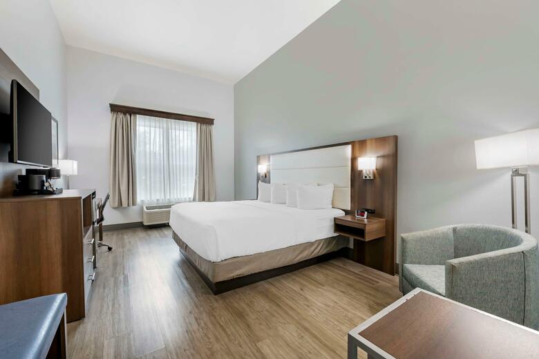 Hotel Best Western Plus First Coast Inn And Suites