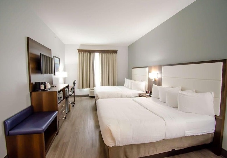 Hotel Best Western Plus First Coast Inn And Suites