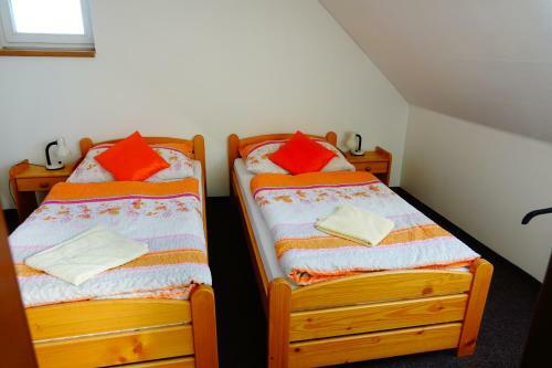 Hostal Penzion U Stud�nky